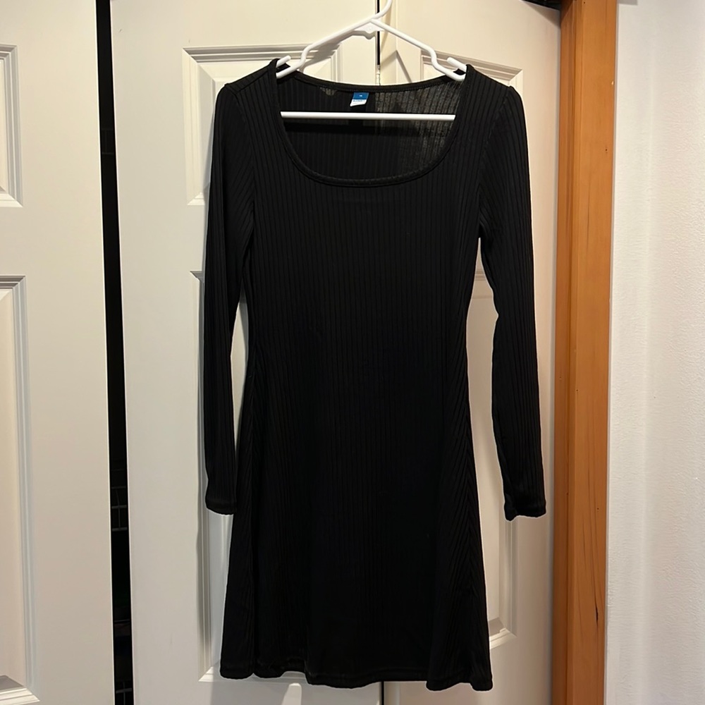 Black long sleeve ribbed dress, XS